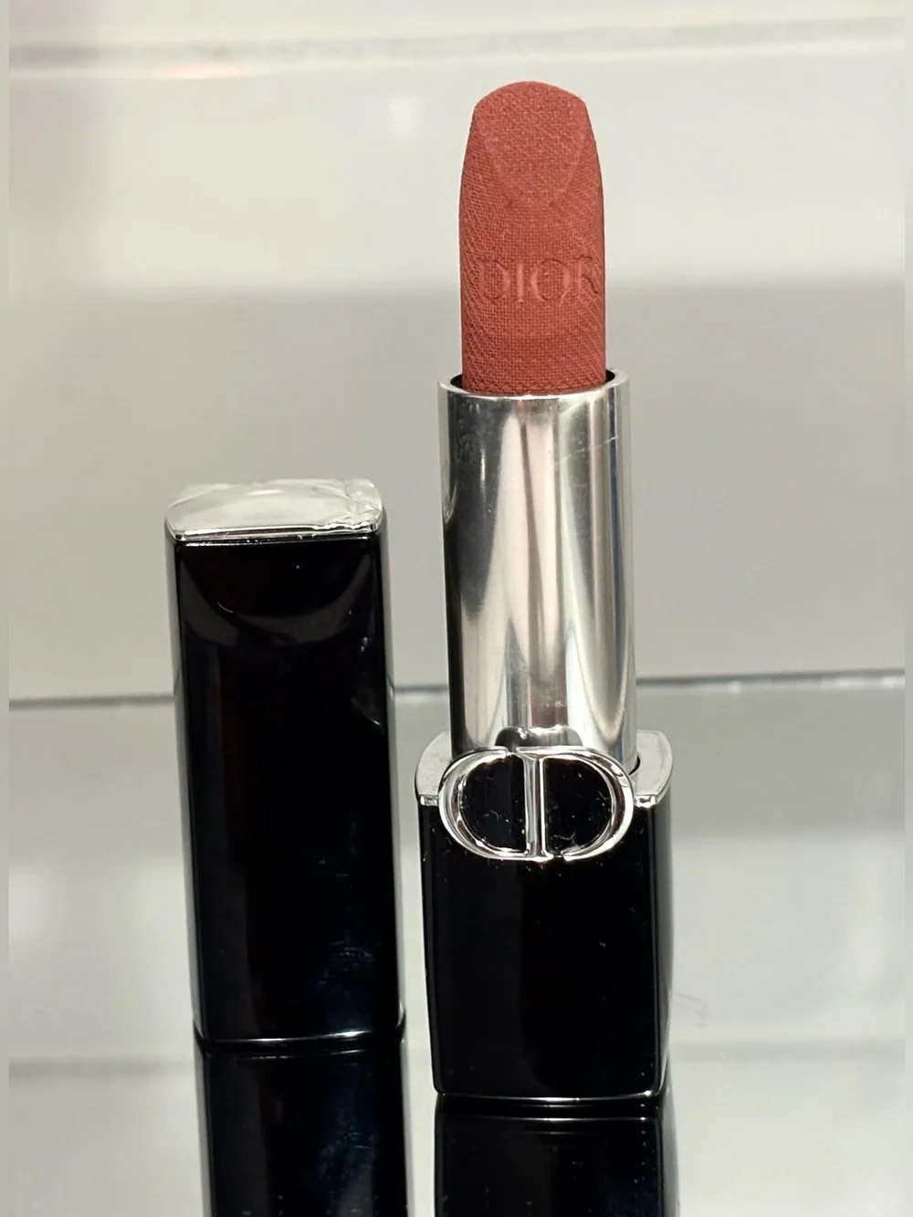 Dior 221 Frou-Frou Velvet Lipstick